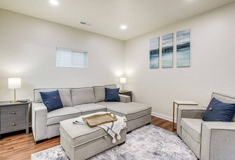 Dog Friendly Sheboygan Home   1 Mi To Town!