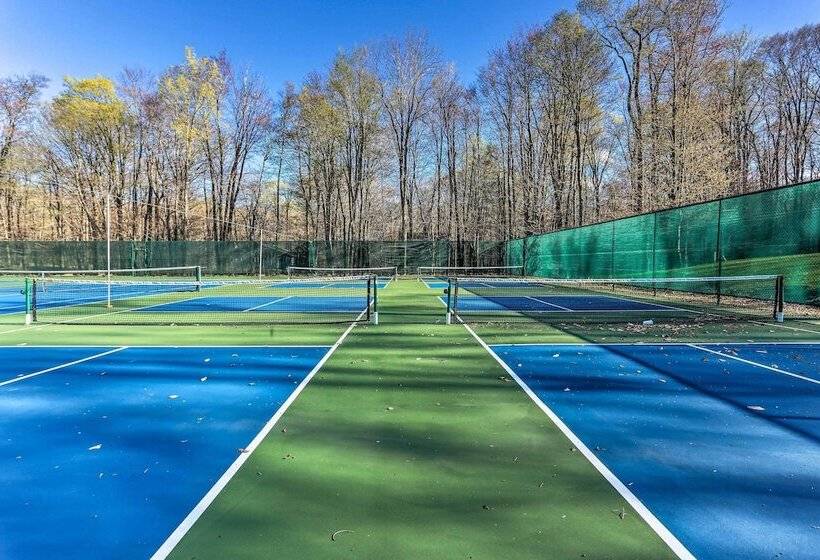 Family Friendly Big Bass Lake Vacation Rental!