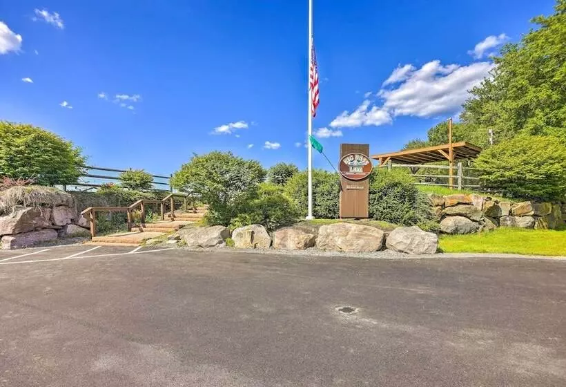 Family Friendly Big Bass Lake Vacation Rental!