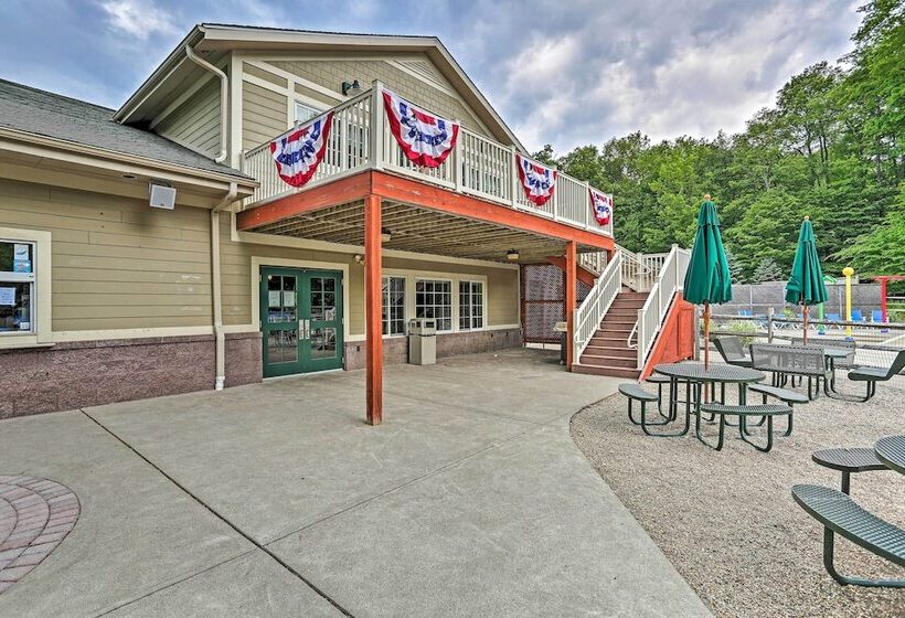 Family Friendly Big Bass Lake Vacation Rental!