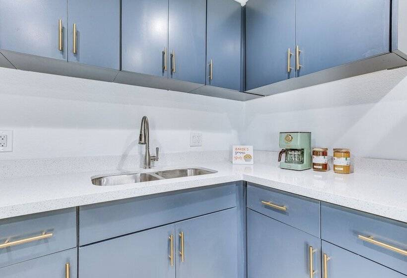 Fort Lauderdale Duplex ~ 6 Mi To Los Olas Beach!