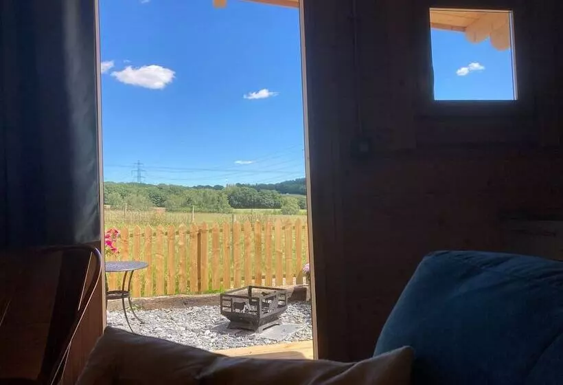 Hotelli Captivating 1 Bed Lodge In Chesterfield