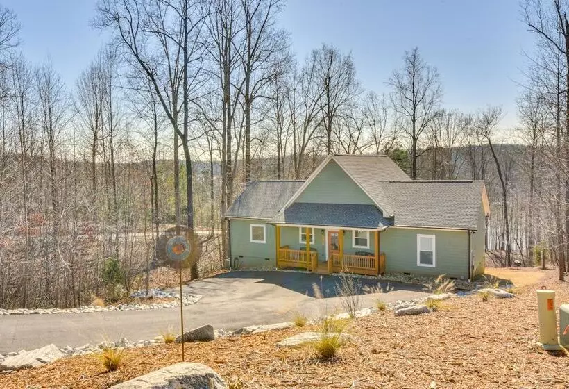 Lake Hartwell Cottage W/ Fire Pit: Near Clemson!