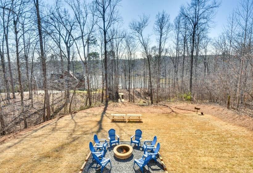 Lake Hartwell Cottage W/ Fire Pit: Near Clemson!