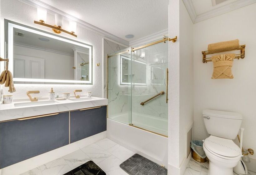 Heated Pool: Davenport Home W/ Xbox & Racing Games