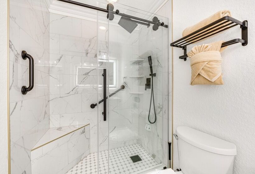 Heated Pool: Davenport Home W/ Xbox & Racing Games