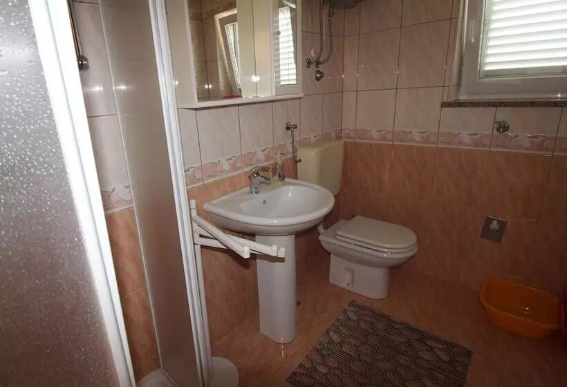 ペンション Room In Studio   Apartment Aniko Near The Sea