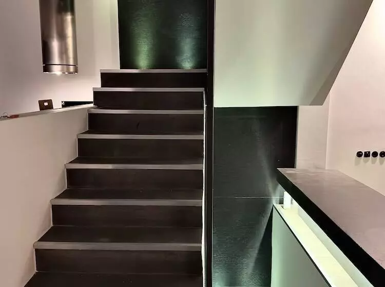 Auberge Pink Mango