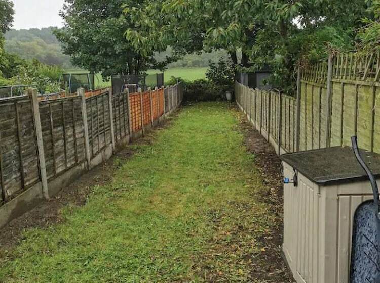 레지던스 Charming 3 Bed Cottage In Birmingham