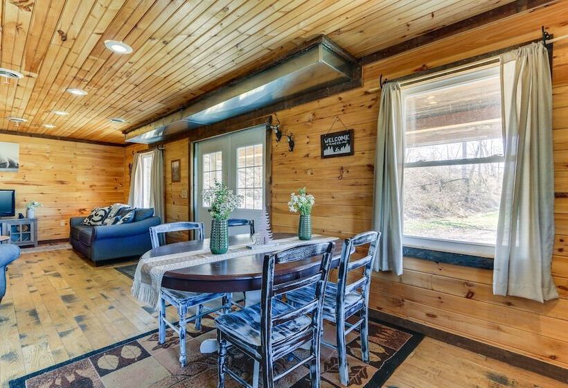 Rustic Mount Perry Cabin Near Fishing Pond & Farm