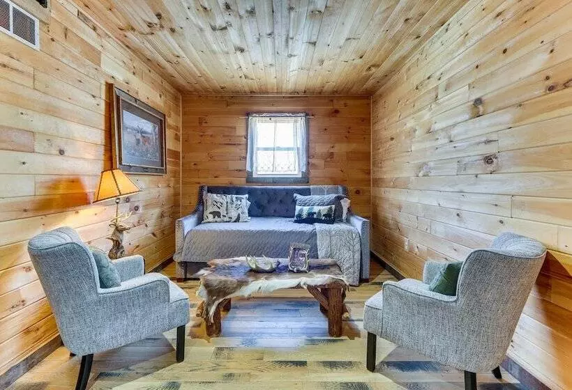 Rustic Mount Perry Cabin Near Fishing Pond & Farm