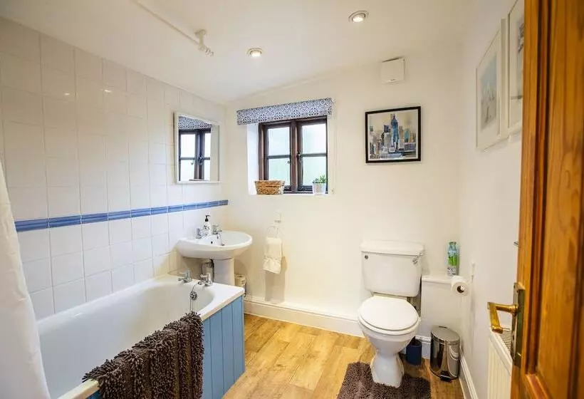 The Carriage House A Relaxing 1 Bed Cottage In Ash