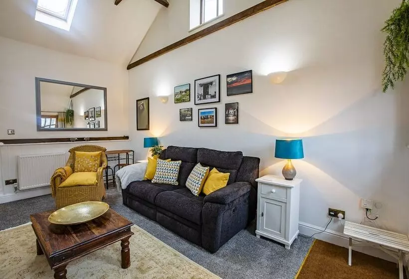 The Carriage House A Relaxing 1 Bed Cottage In Ash