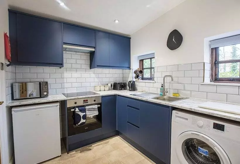 The Carriage House A Relaxing 1 Bed Cottage In Ash