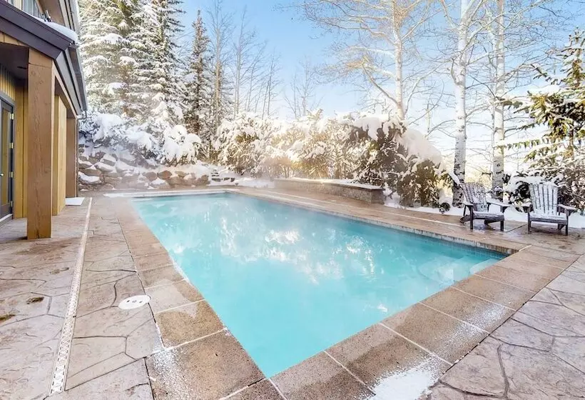 Trails Edge By Snowmass Vacations