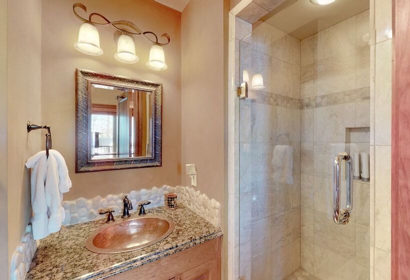 Trails Edge By Snowmass Vacations