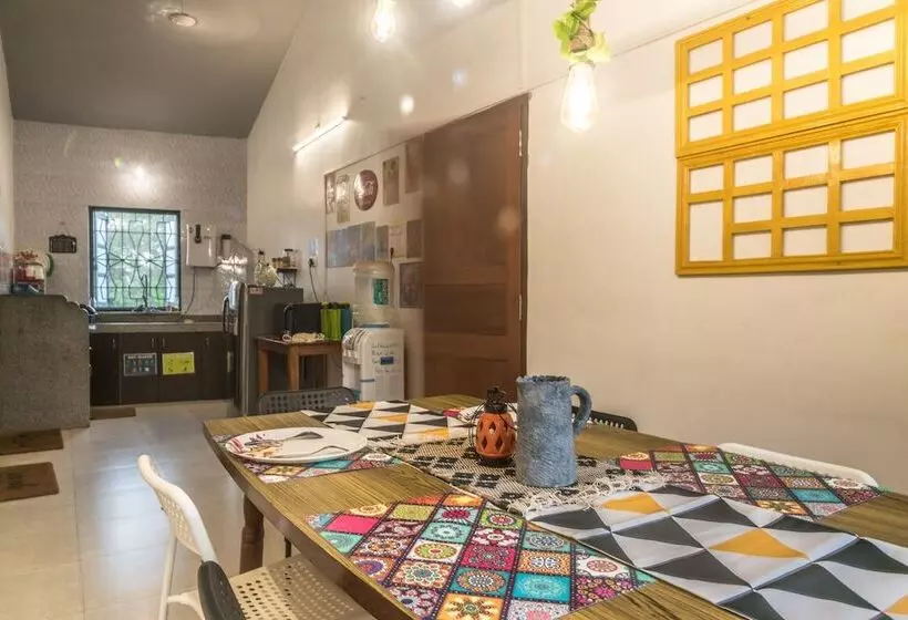 U.r.d.ki You Are The Key Hostels