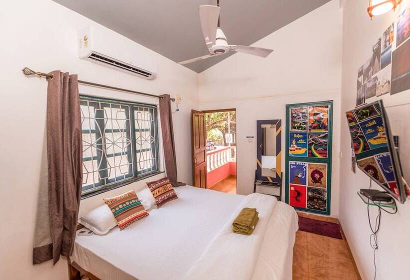 U.r.d.ki You Are The Key Hostels