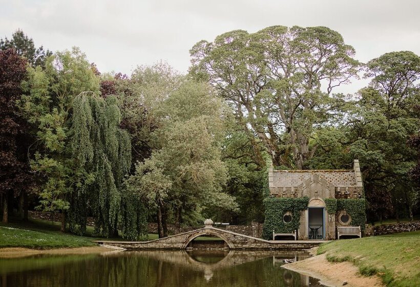 مبيت وإفطار The Saddle Room Restaurant