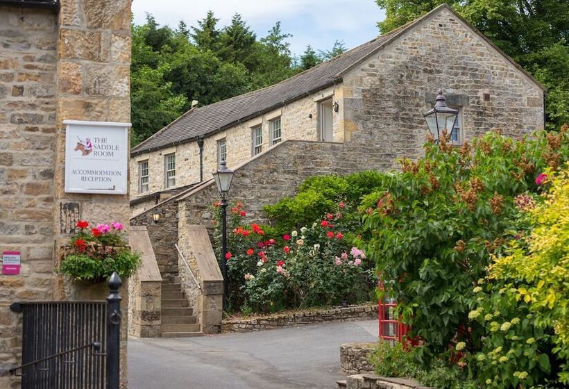 مبيت وإفطار The Saddle Room Restaurant