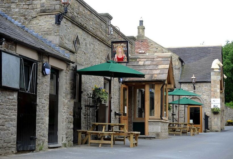 مبيت وإفطار The Saddle Room Restaurant