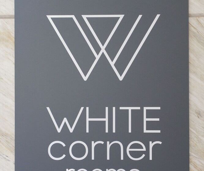 Bed and Breakfast White Corner