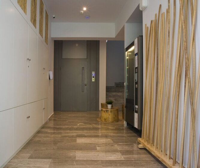 Bed and Breakfast White Corner