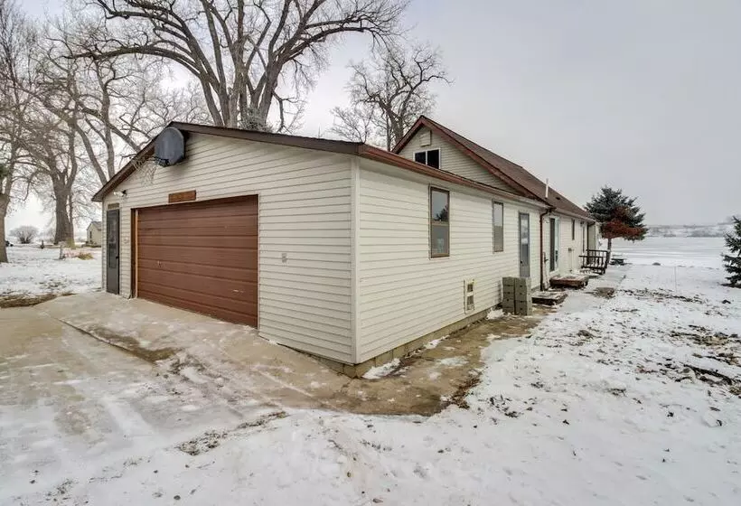 Big Stone Lake Retreat ~ 7 Mi To Browns Valley!