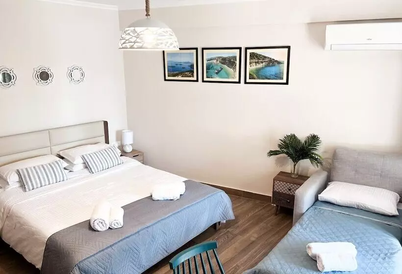 Captain S Seafront Apartments