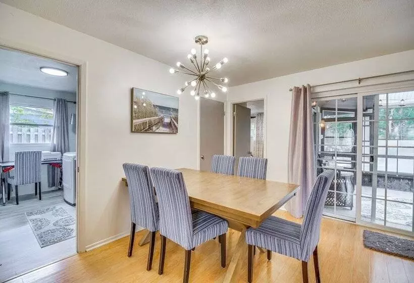 Centrally Located Merritt Island Home: Pool, Porch