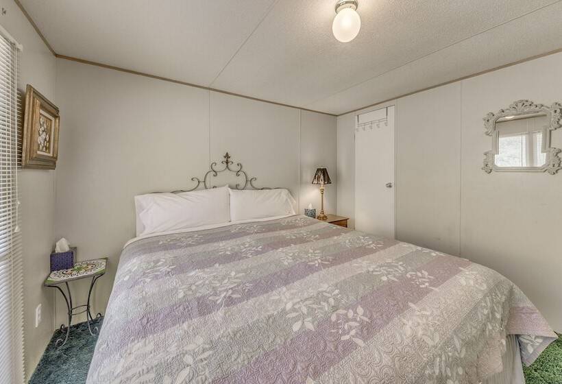 12 Mi To Ski Apache: Cozy Ruidoso Home W/ Grill!