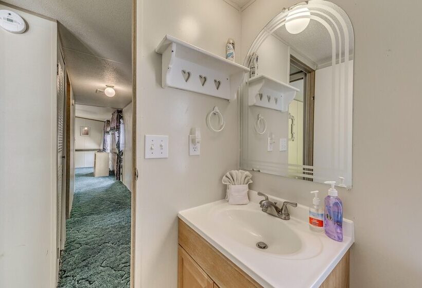 12 Mi To Ski Apache: Cozy Ruidoso Home W/ Grill!