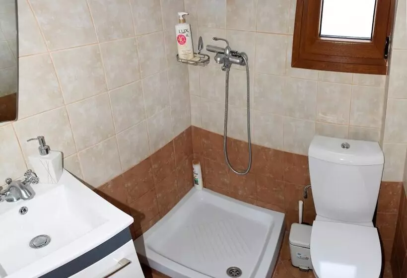 Goddesses Villa 1 In Nies