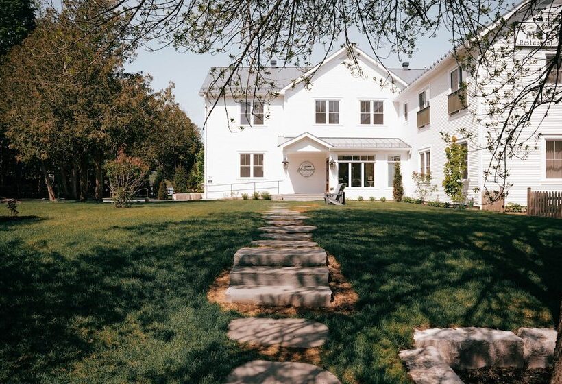 Хостел Auberge Et Restaurant Mcgowan