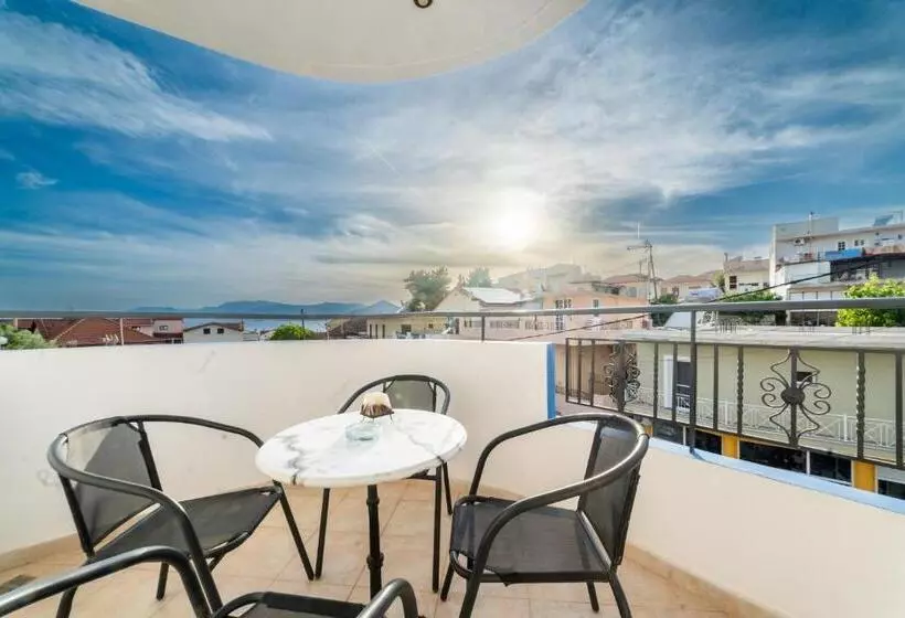 Hotelli Azzurro