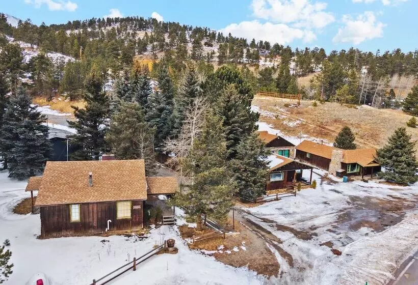 Hotelli Ferncliff Lodge