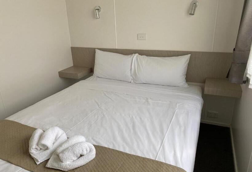 בית מלון כפרי Ingenia Holidays Old Bar Beach