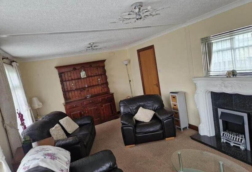 ホテル Sunshine Lodge At Haven Lakeland