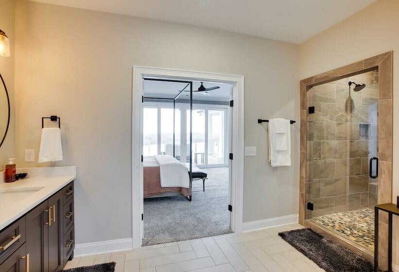 Peaceful Celina Retreat W/ Dale Hollow Lake Views!