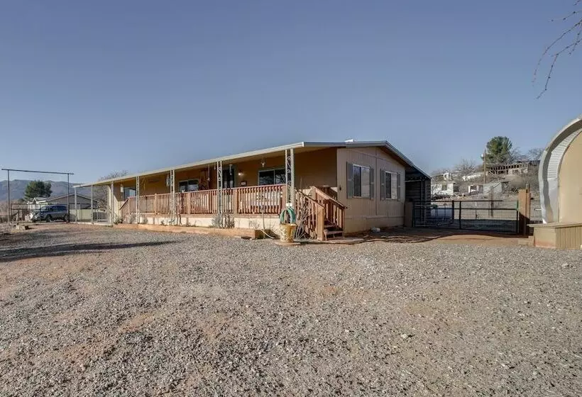 Charming Camp Verde Home: Hiking, Wine & More!