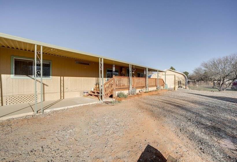 Charming Camp Verde Home: Hiking, Wine & More!