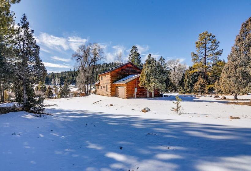 Secluded Cabin Near Lake, 18 Mi To Brian Head!