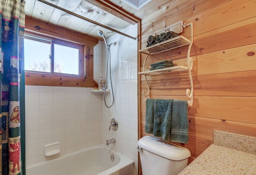 Secluded Cabin Near Lake, 18 Mi To Brian Head!