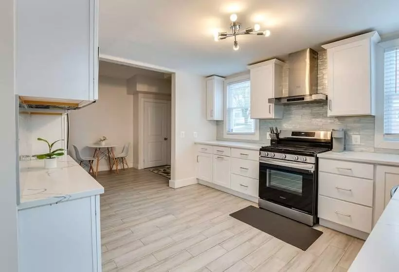 Spacious East Orange Home: Steps To Elmwood Park!