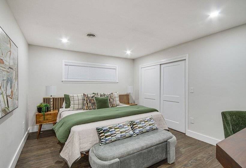 Stunning Jackson Home ~ 2 Mi To Downtown!