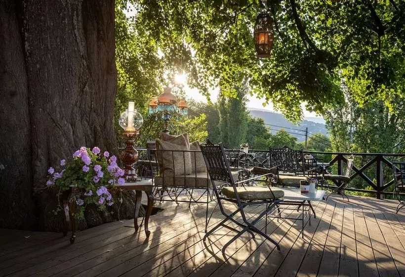 Tilia Resort