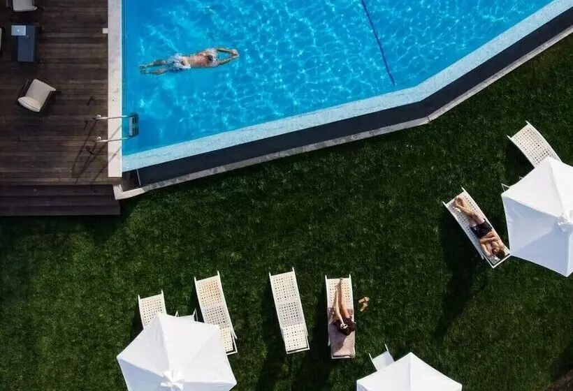 Tilia Resort