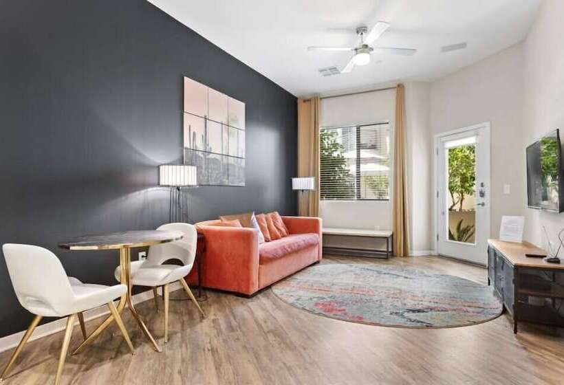 Two Modern Cozysuites With Pool 15 & 19