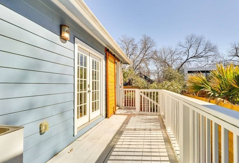 Updated Austin Home ~ 1 Block To Hike/bike Trail!