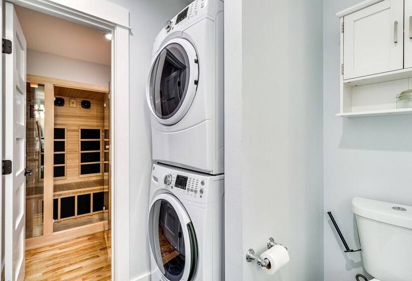 Updated Austin Home ~ 1 Block To Hike/bike Trail!